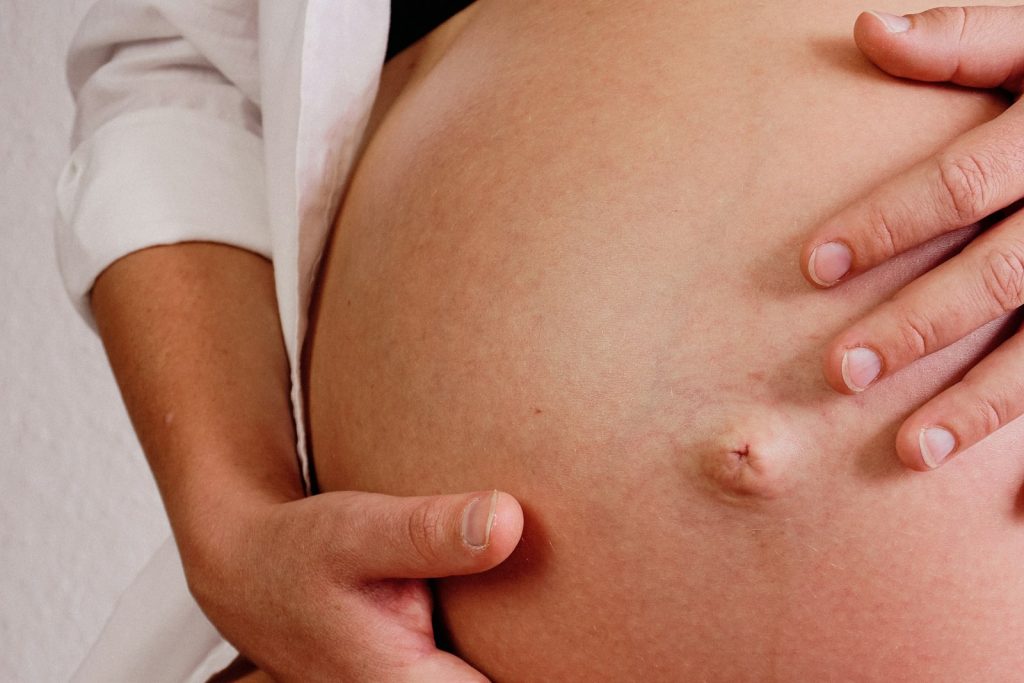 Prenatal and postnatal massage for mothers